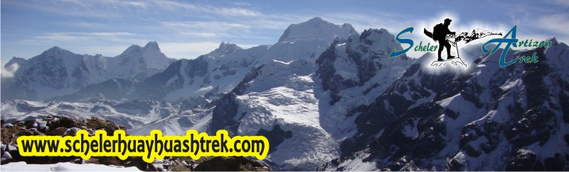 Vista panorámica de la Cordillera Huayhuash desde la Cumbre del Diablo Mudo